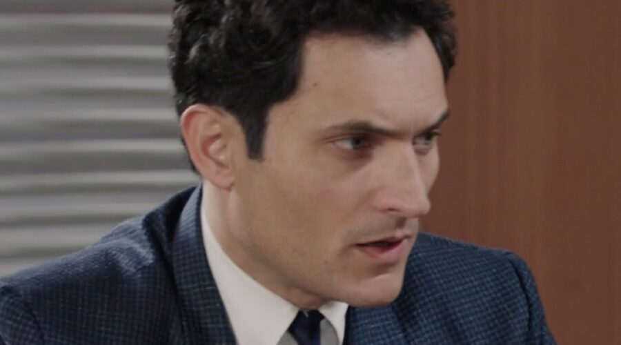 Alessandro Tersigni (Vittorio Conti) in una scena della puntata 148 de 