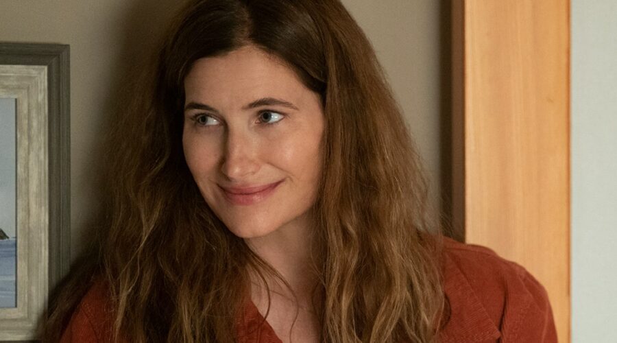Kathryn Hahn in una scena de 