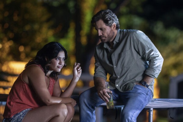 Otmara Marrero As Patsy, Edgar Ramírez As Mike Valentine In Episode 101 Of Florida Man Credits Jackson Lee Davis Netflix