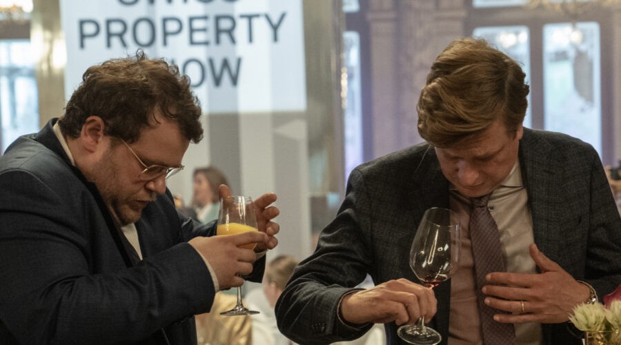 Björn Meyer E Philippe Graber In Lo Sceicco Credits Paramount Plus