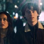 Da sinistra: Episodio 2. Chase Sui Wonders e Wyatt Oleff in “Città in fiamme”, disponibile dal 12 maggio 2023 su Apple TV+.