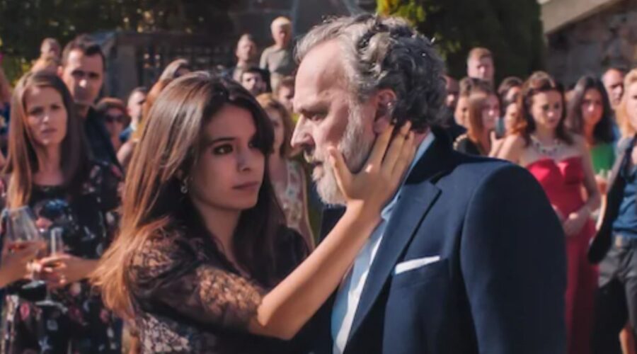 Claudia Traisac e Jose Coronado in una scena di 