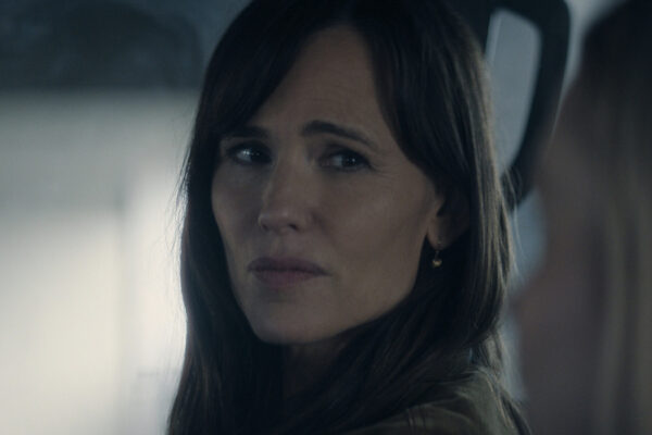 Jennifer Garner In L'ultima Cosa Che Mi Ha Detto 2 Credits Apple