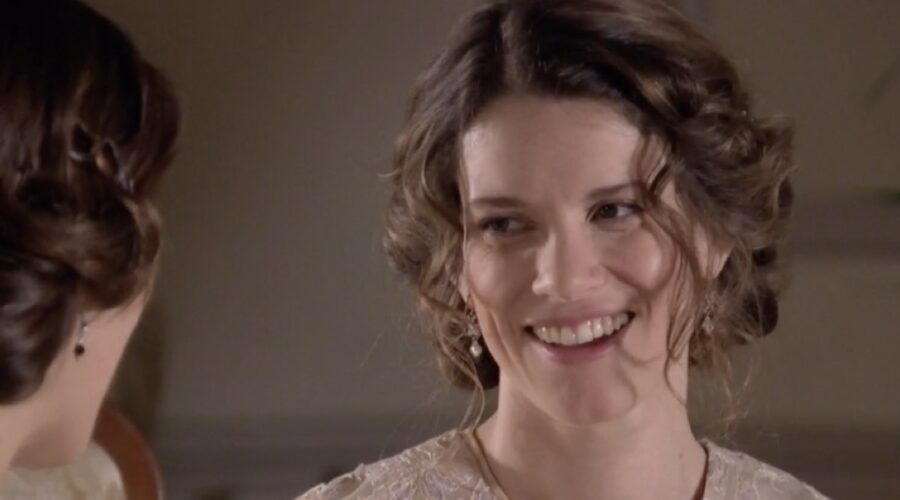 Mariona Tena (Blanca Silva Torrealba) in una scena della puntata 62 di 