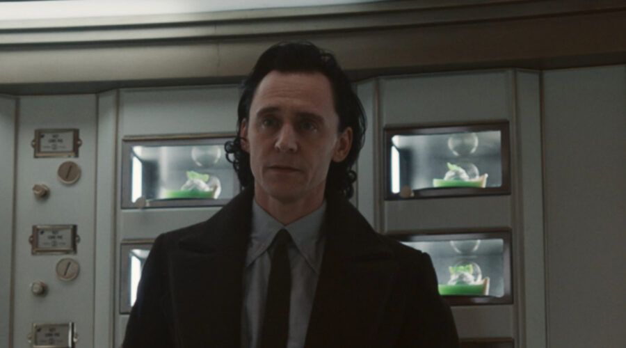 Tom Hiddelston Nella Seconda Stagione Di Loki Credits Disney Plus
