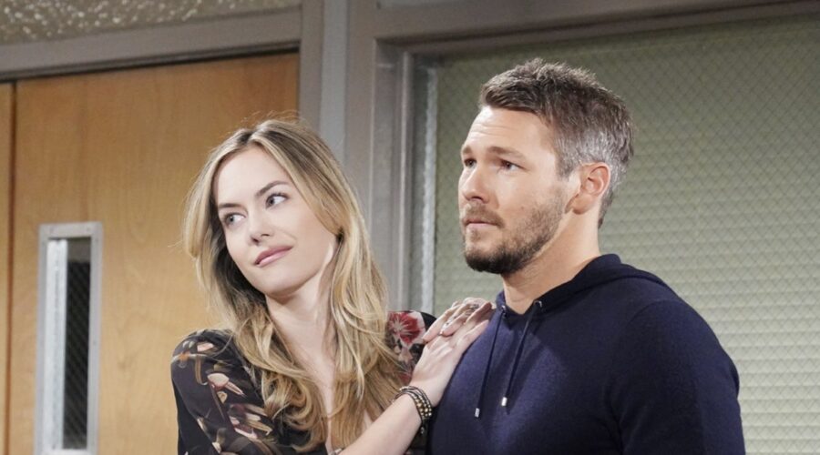 Da sinistra: Annika Noelle (Hope Logan) e Scott Clifton (Liam Spencer) in una scena della puntata di “Beautiful” in onda su Canale 5. Credits: BBL Distribution/Mediaset.