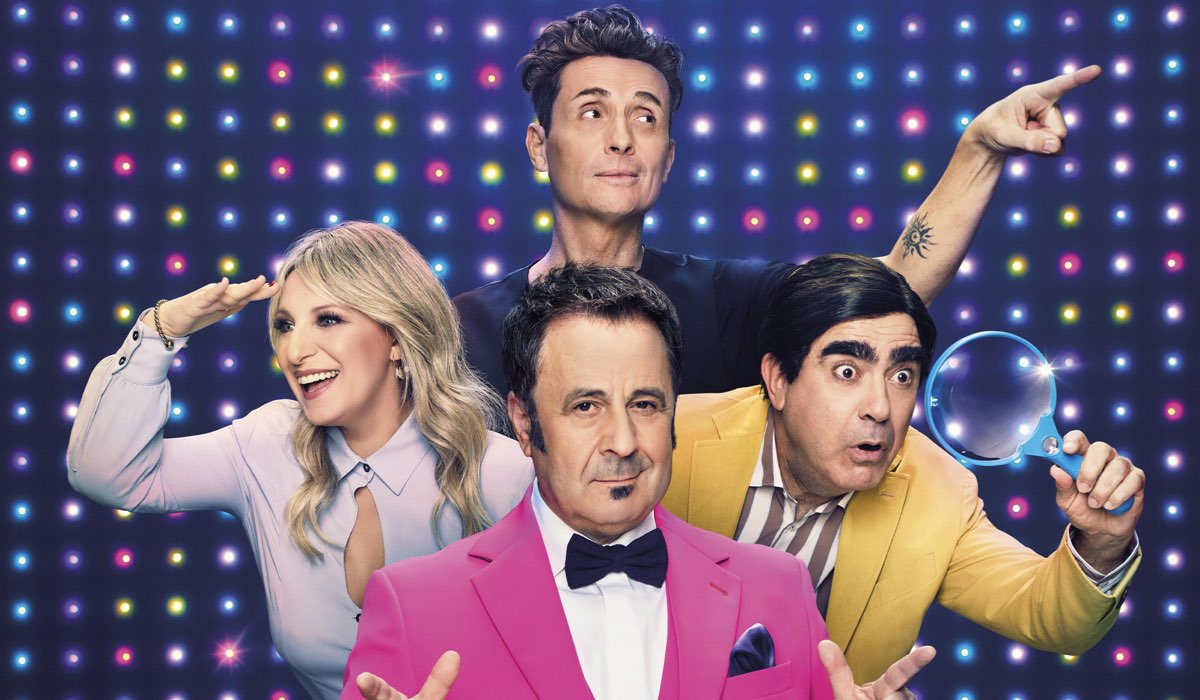 Va show магика без маски. Магика световое шоу. V. Магика блогерша. Va show магика девушка.