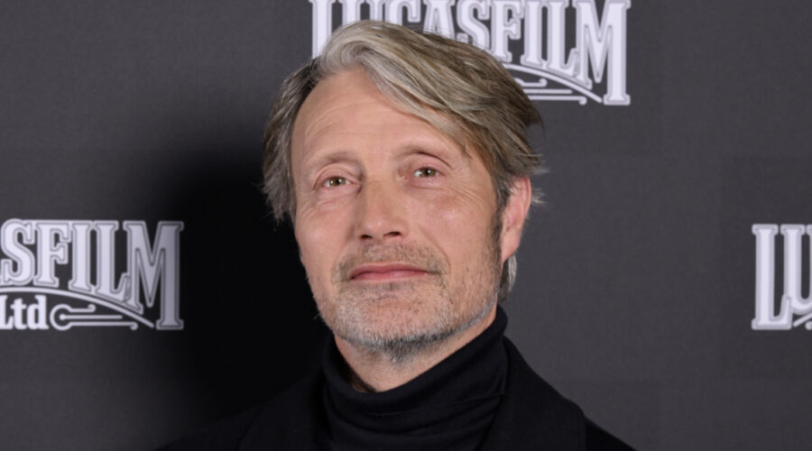 Mads Mikkelsen Alla Star Wars Celebration 2023 Credits Disney