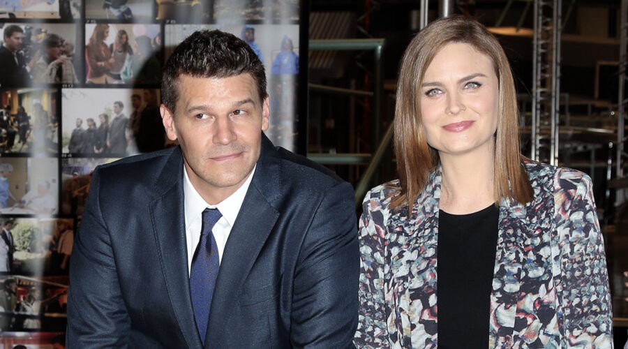Actor David Boreanaz (L) And Actress Emily Deschanel During Fox Celebrates Bones 200th Episode At The Fox Studio Lot Photo By Frederick M Brown Getty Images