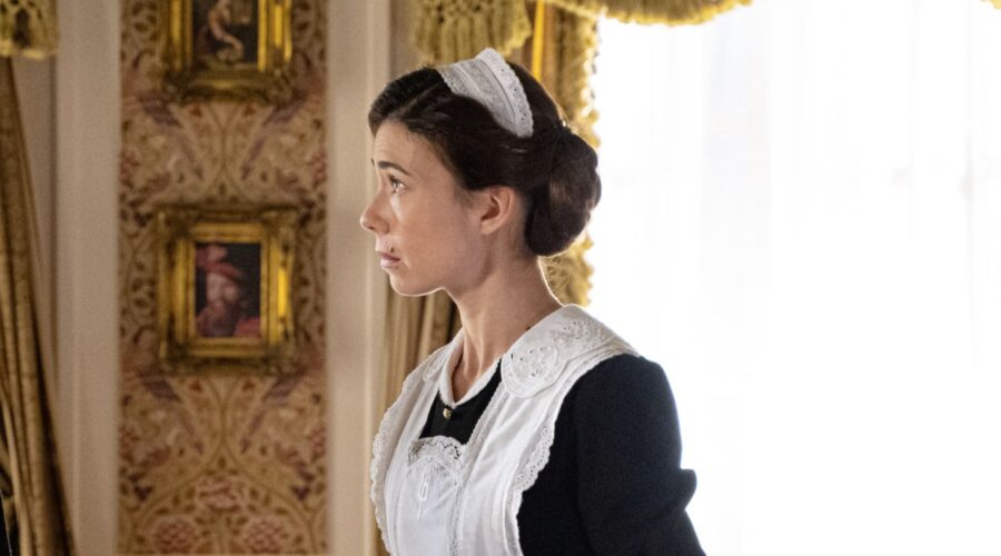 Andrea Del Rio (Teresa Villamil) in una scena de “La Promessa”. Credits: RTI Mediaset.