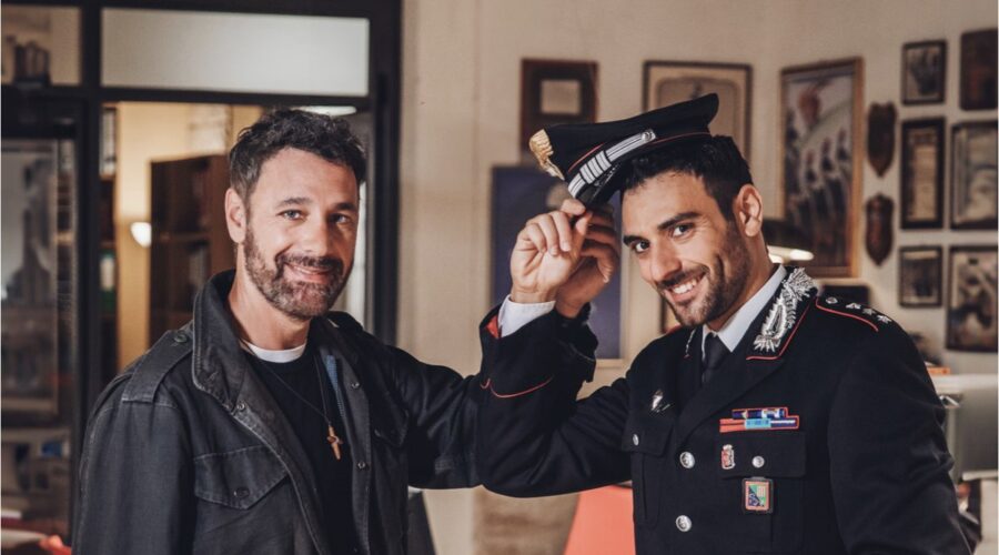 Da sinistra: Raoul Bova e Eugenio Mastrandrea In