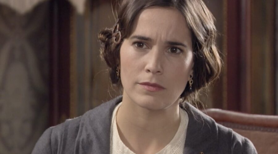 Celia Freijeiro (Adela Silva Torrealba) in una scena della puntata 100 di