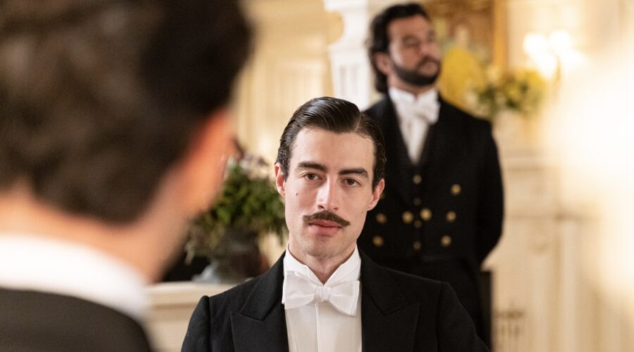 Ivan Sanchez (Juan Luis Belamonte) in una scena de 