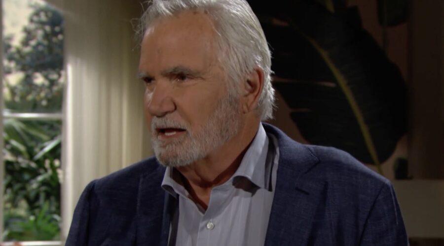 John McCook (Eric Forrester) in un fotogramma di “Beautiful”. Credits: BBL Distribution/RTI Mediaset.