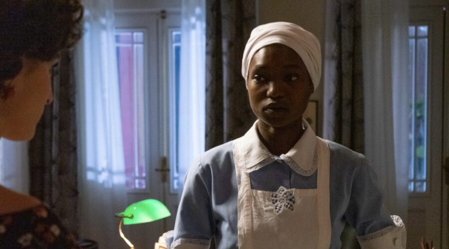 Edith Martínez Val (Enoa) in una scena di “Un altro domani”. Credits: Mediaset