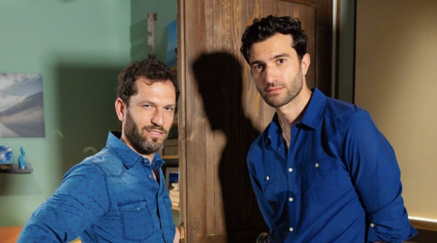 Da sinistra: Fiorenzo Madonna (Eduardo) e Luigi Di Fiore (Damiano) in una scena di 