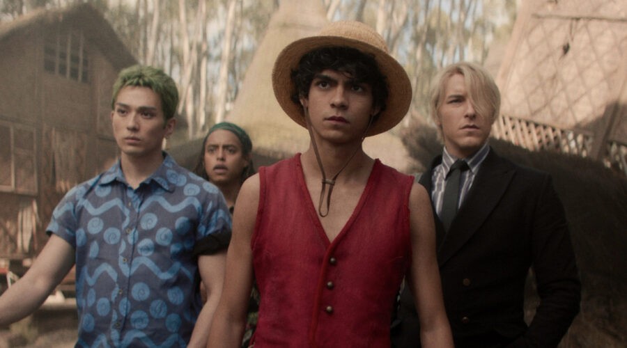 One Piece. (L To R) Mackenyu Arata As Roronoa Zoro, Jacob Romero Gibson As Usopp, Iñaki Godoy As Monkey D. Luffy, Taz Skylar As Sanji In Season 1 Of One Piece. Credits Courtesy Of Netflix