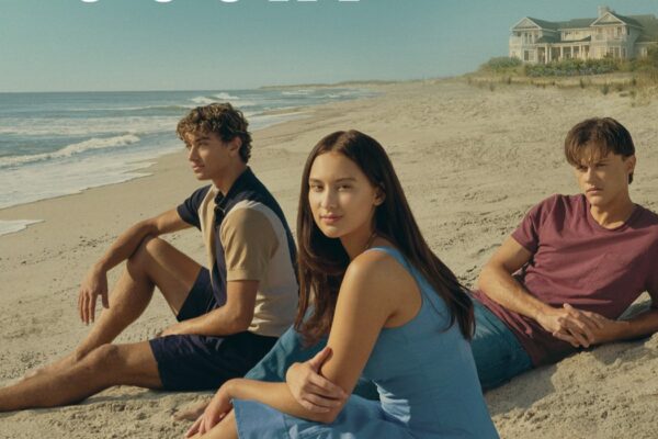 Un particolare del poste della seconda stagione de “L'estate nei tuoi occhi”. Credits: Amazon Prime Video.