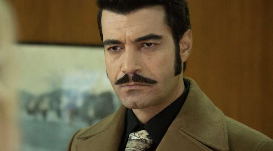 Murat Ünalmis (Demir) in una scena di ”Terra Amara”. Credits: Mediaset