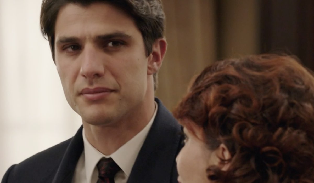 Da sinistra: Pietro Masotti (Marcello Barbieri) e Vanessa Gravina (Adelaide Di Sant'Erasmo) in una scena della puntata 131 de 