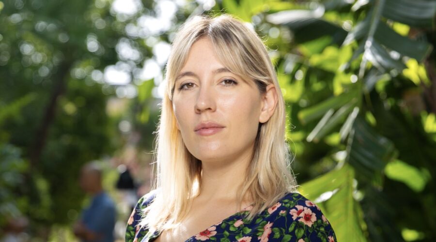 Marta Anna Borucinska in un posato per