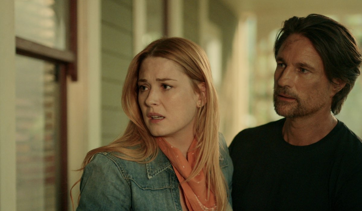 Alexandra Breckenridge (Mel Monroe) e Martin Henderson (Jack Sheridan) in