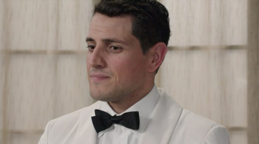 Emanuel Caserio (Salvatore Amato) in una scena della puntata 14 de 