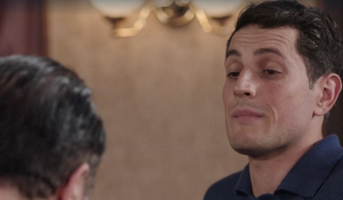 Emanuel Caserio (Salvatore Amato) in una scena della puntata 4 de 