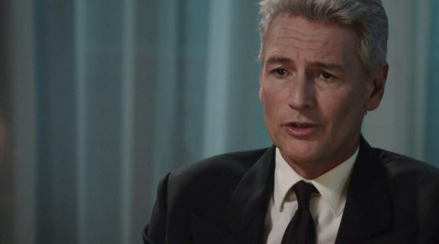 Roberto Farnesi (Umberto Guarnieri) in una scena della puntata 12 de 