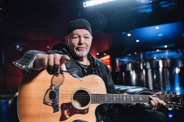 Vasco Rossi in una scena di