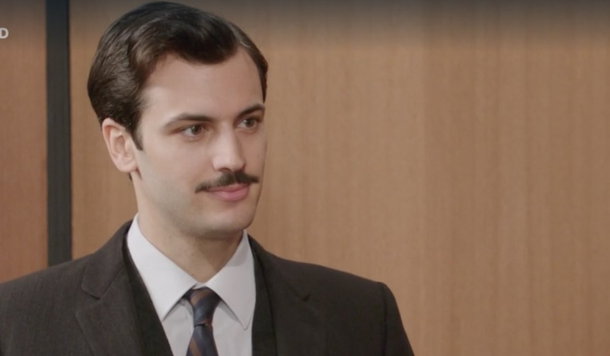 Elia Tedesco (Vito Lamantia) in una scena della puntata 68 de 