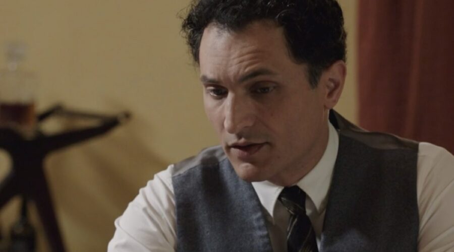 Alessandro Tersigni (Vittorio Conti) in una scena della puntata 2 de 