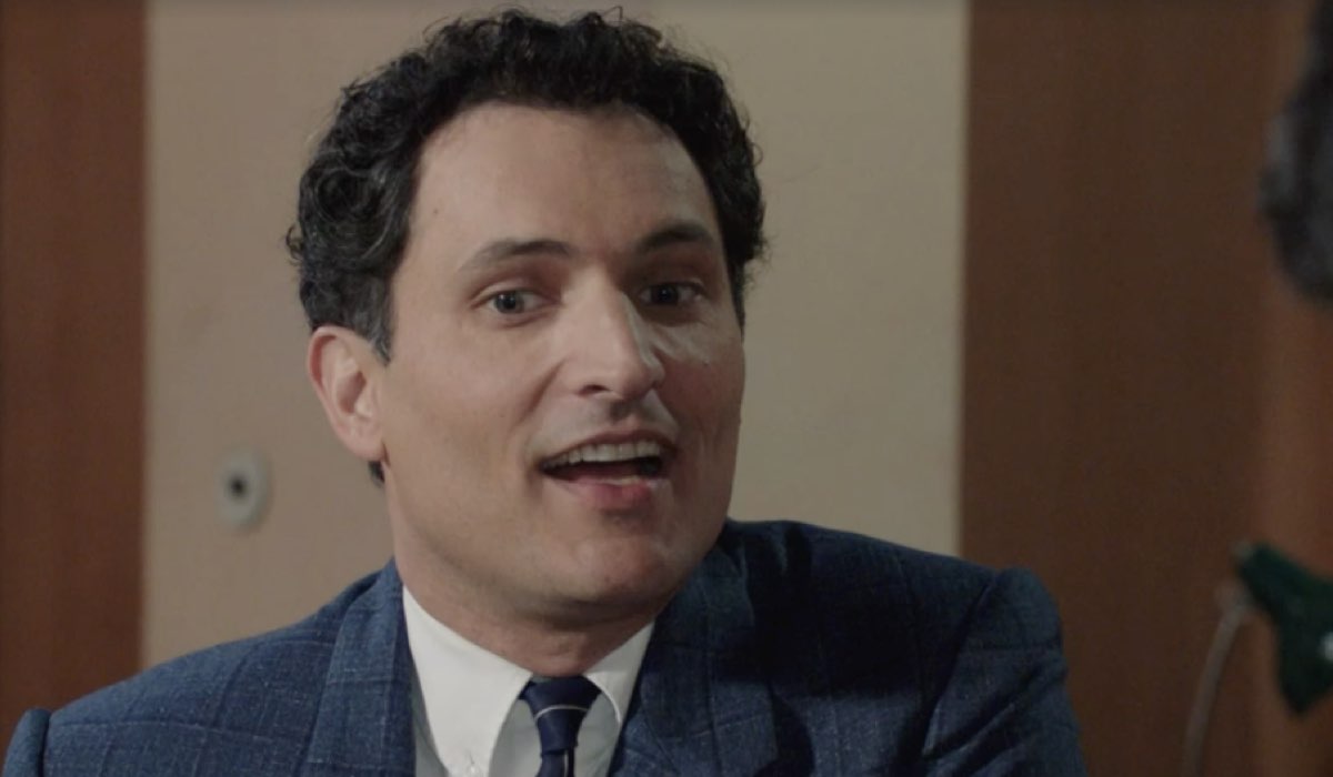 Alessandro Tersigni (Vittorio Conti) in una scena della puntata 3 de 