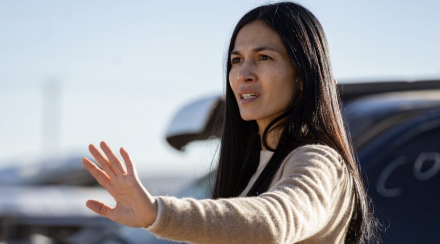 Elodie Yung (Thony) in una scena della seconda stagione di “The Cleaning Lady”. Credits: RTI Mediaset.