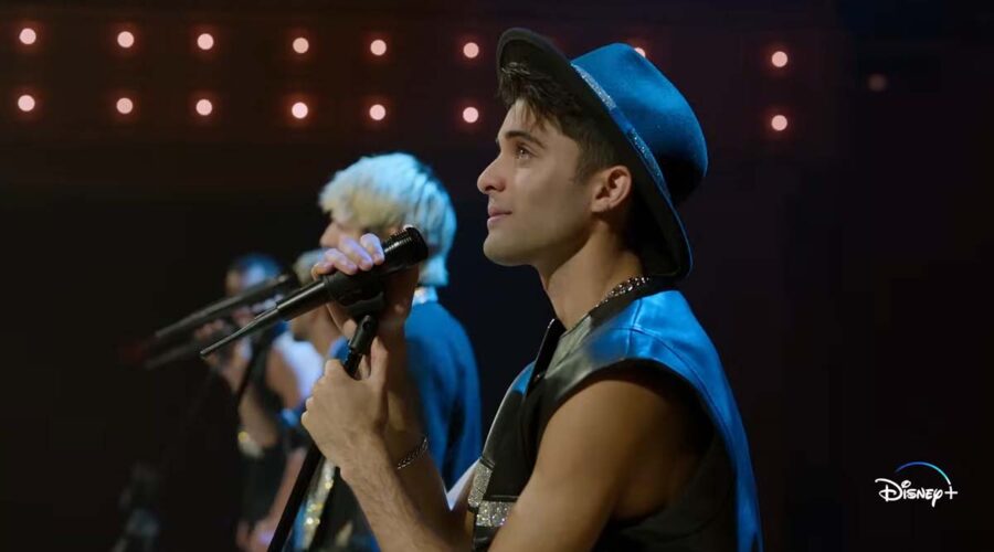 I componenti della band CNCO nella serie tv 