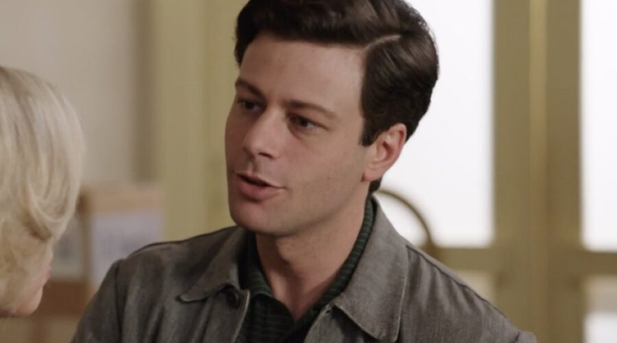 Gabriele Anagni (Alfredo Perico) in una scena della puntata 4 de 