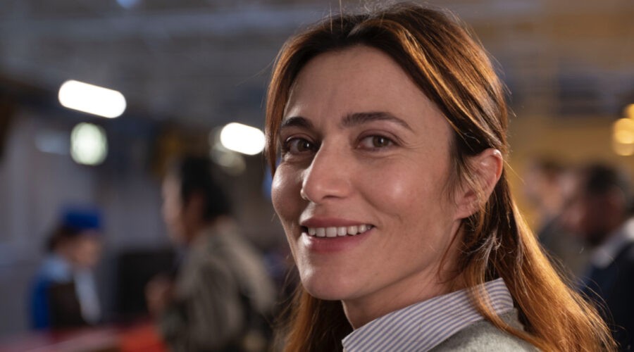 Anna Foglietta In Una Scena Di Everybody Loves Diamonds Credits Prime Video