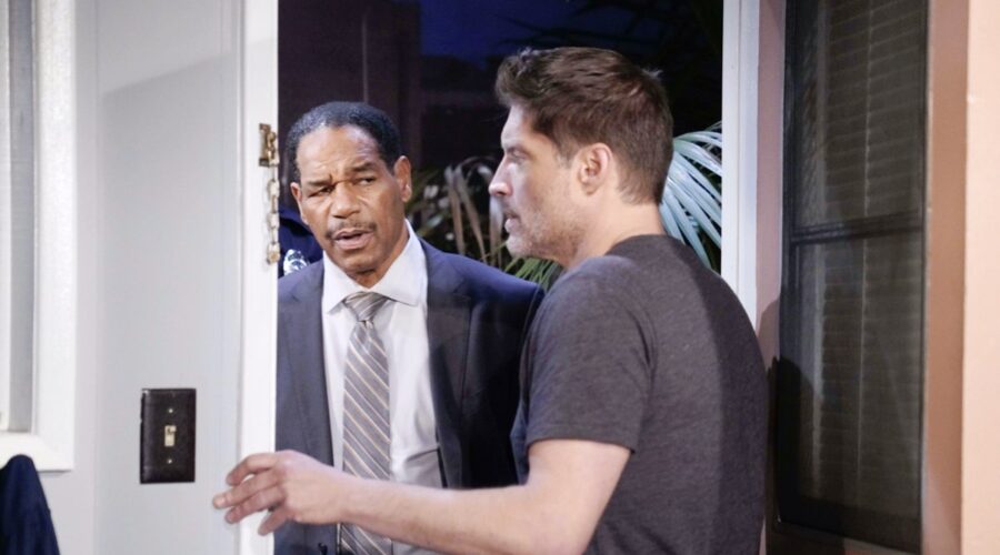 Da sinistra: Dan Martin (Tenente Baker) e Sean Kanan (Deacon Sharpe) in “Beautiful”. Credits: BBL Distribution/RTI Mediaset.