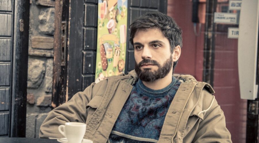 Gianmarco Saurino (Gildo Claps) in una scena di