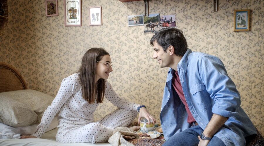 Da sinistra: Ludovica Ciaschetti (Elisa Claps) e Gianmarco Saurino (Gildo Claps) in una scena di 