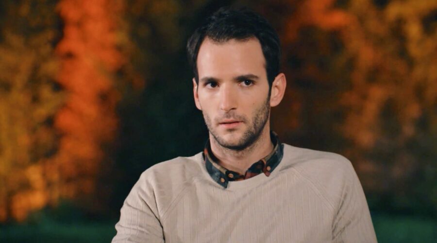 Savaş, il fratello paraplegico di Barış in “My Home My Destiny 2”. Credits: Cattura schermo/RTI Mediaset.