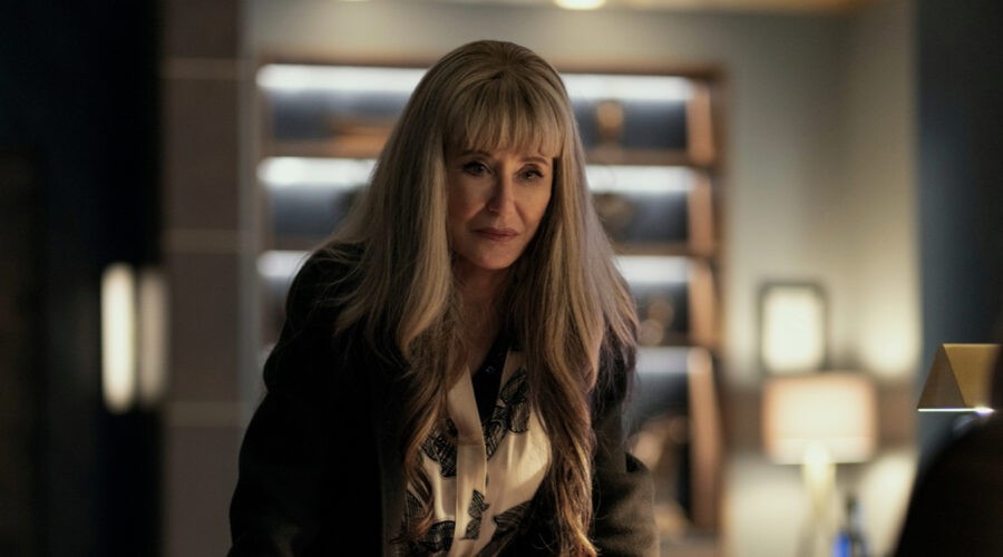 The Fall Of The House Of Usher Mary Mcdonnell As Madeline Usher In Episode 106 Of The Fall Of The House Of Usher Cr Eike Schroter Netflix