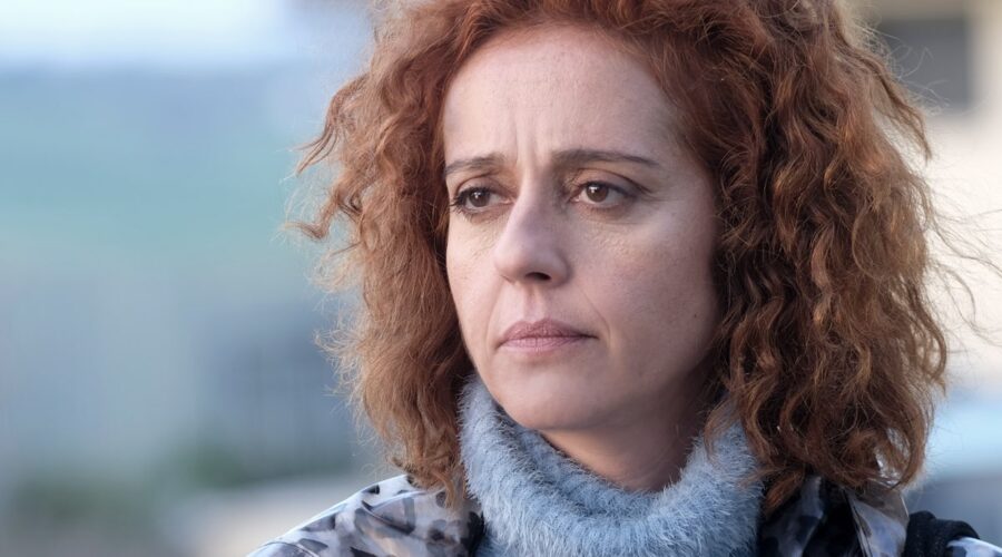 Vanessa Scalera (Imma Tataranni) in una scena della quarta puntata di