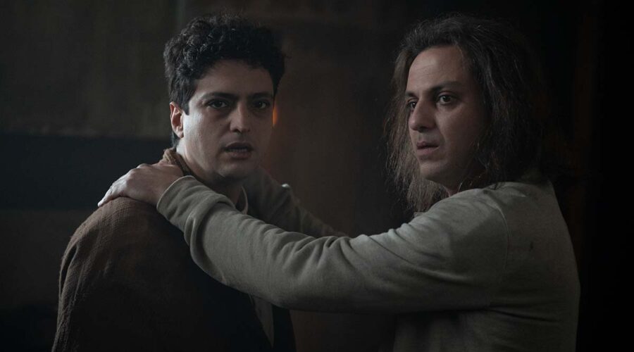 Taner Ölmez (nei panni di Ziya) ed Erkan Kolçak Köstendil (İhsan) nella serie tv