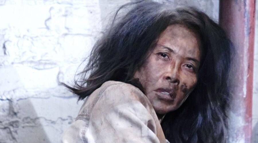 Naomi Matsuda (Li Finnegan) in una scena di “Beautiful”. Credits: BBL Distribution/RTI Mediaset.