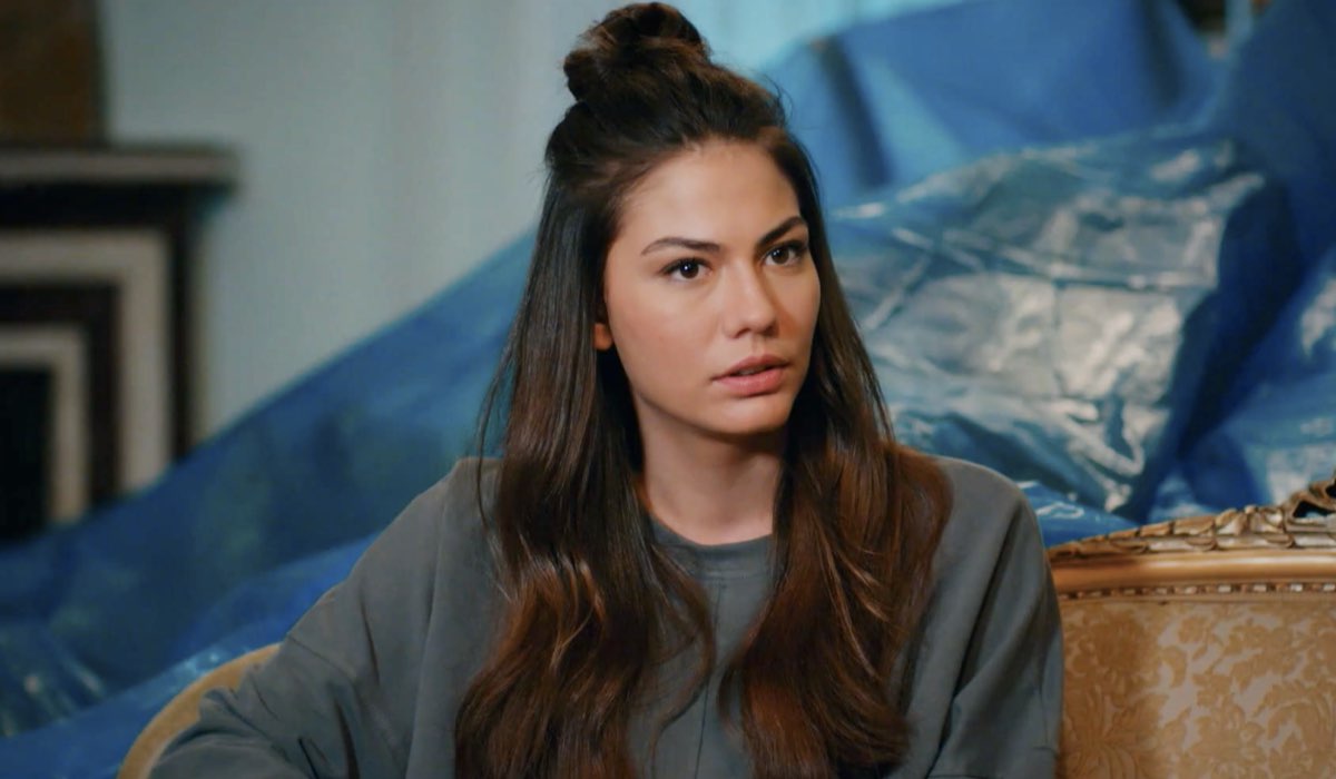Zeynep (Demet Özdemir) in una scena di “My Home My Destiny 2”. Credits: Cattura schermo/Mediaset Infinity.
