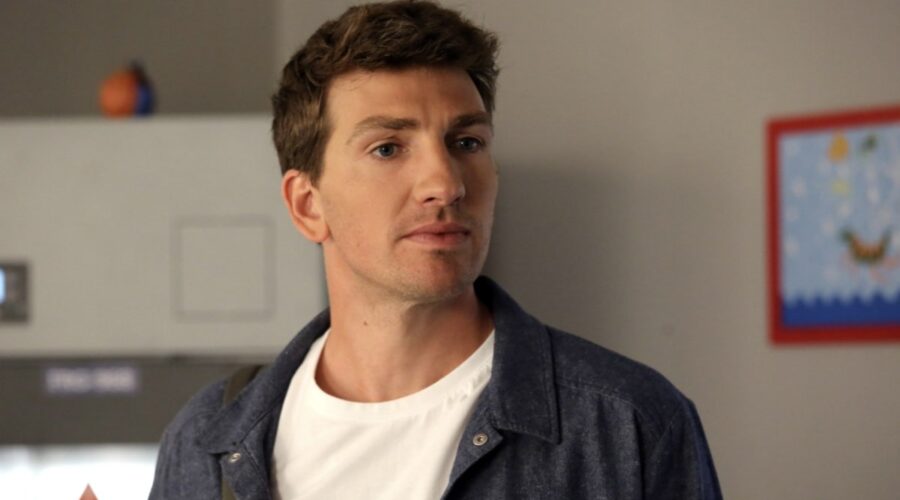 Alan Cappelli Goetz in una scena di “Lea - i nostri figli”. Credits: Pierfrancesco Bruni/Banijay/Rai Fiction.