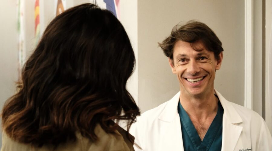 Da sinistra: Anna Valle e Giorgio Pasotti in una scena di “Lea - i nostri figli”. Credits: Pierfrancesco Bruni/Banijay/Rai Fiction.