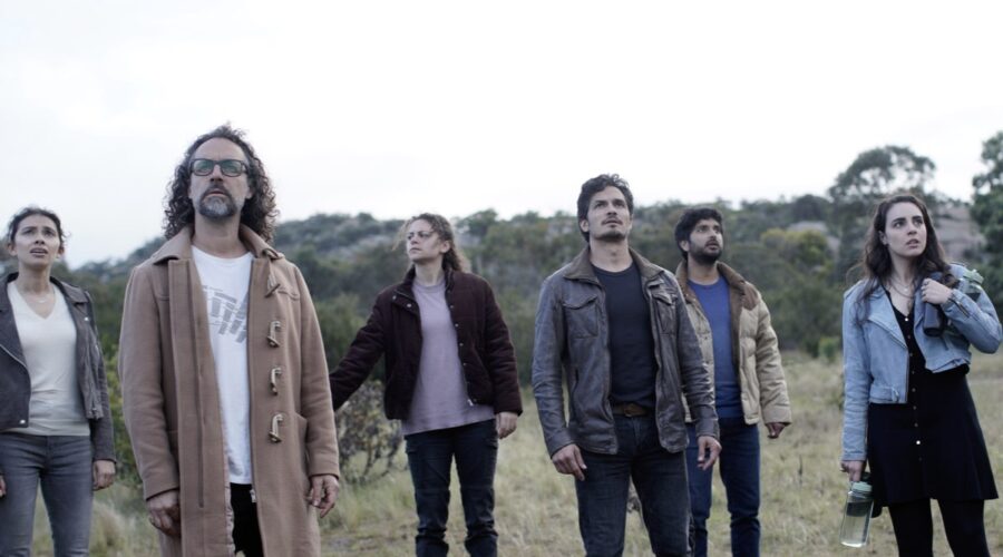 Una scena del finale della seconda stagione di “La Brea”. Credits: RTI Mediaset.