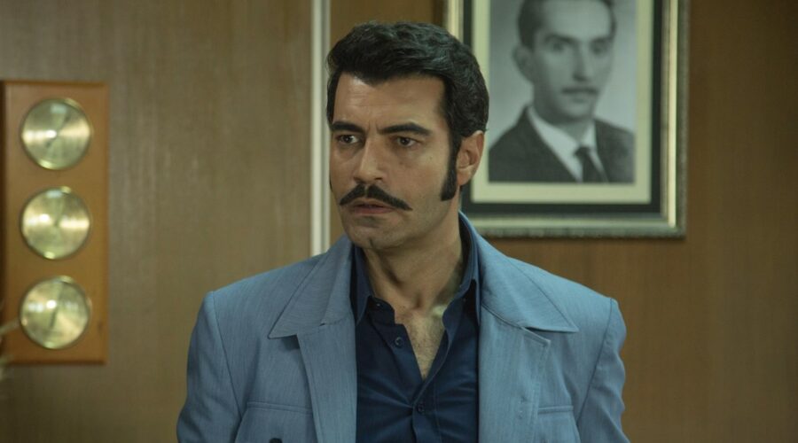 Murat Ünalmış (Demir) in una scena di “Terra Amara”. Credits: Mediaset.
